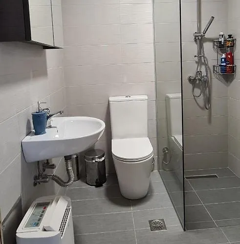 Apartament Folitsa A Lovely House