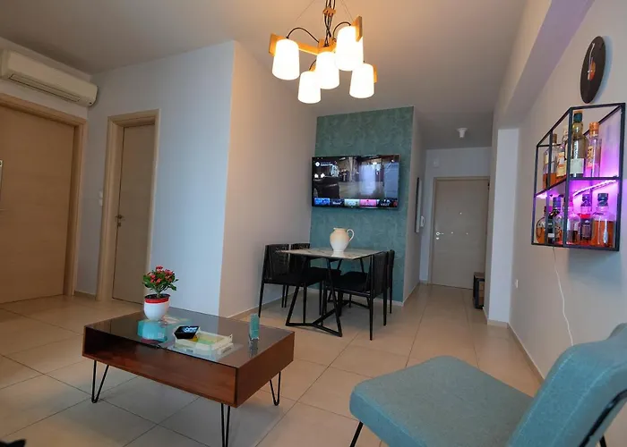 דירה Folitsa A Lovely House *